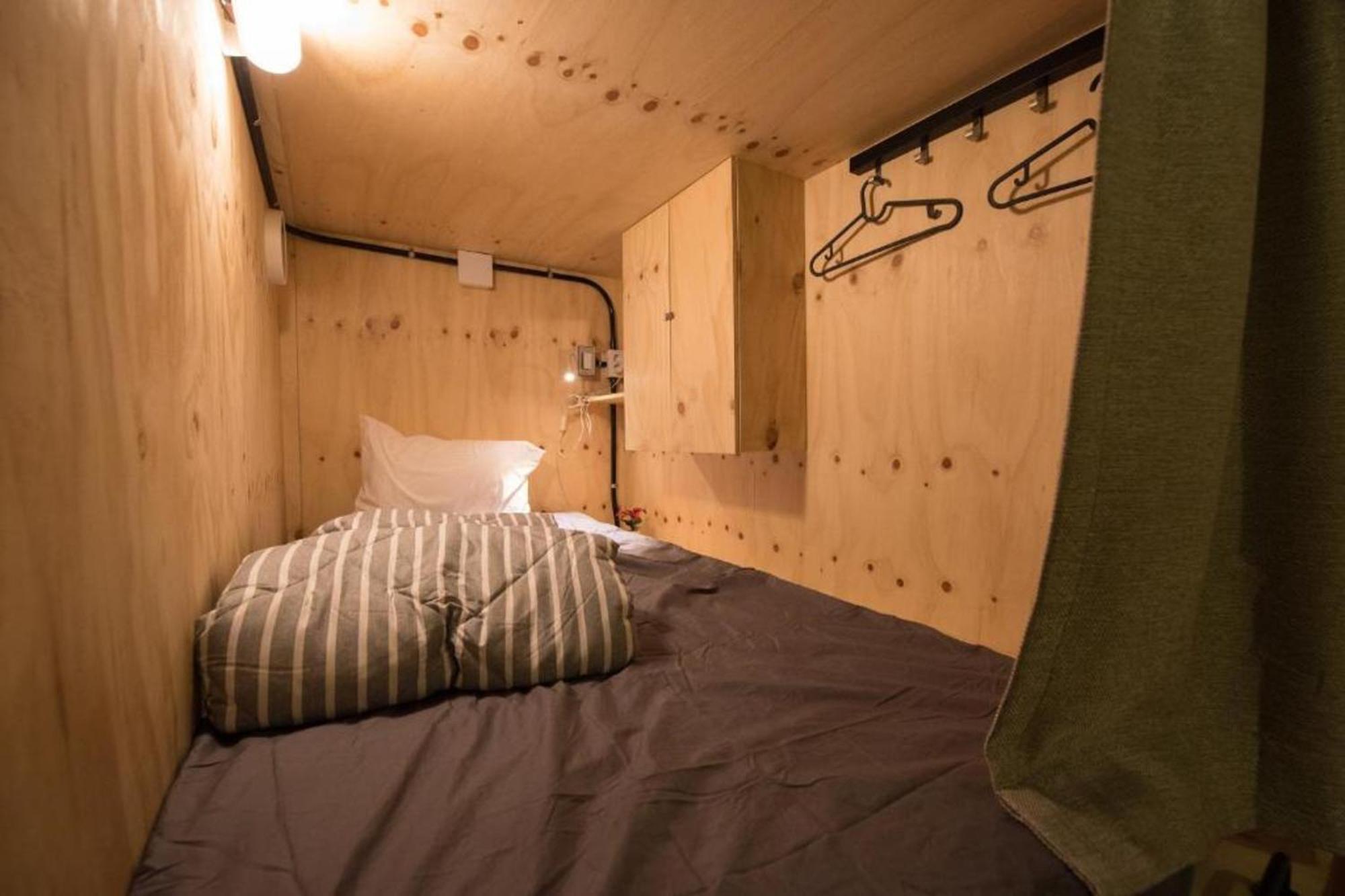 Inno Hostel & Pub Lounge Hongdae Сеул Экстерьер фото