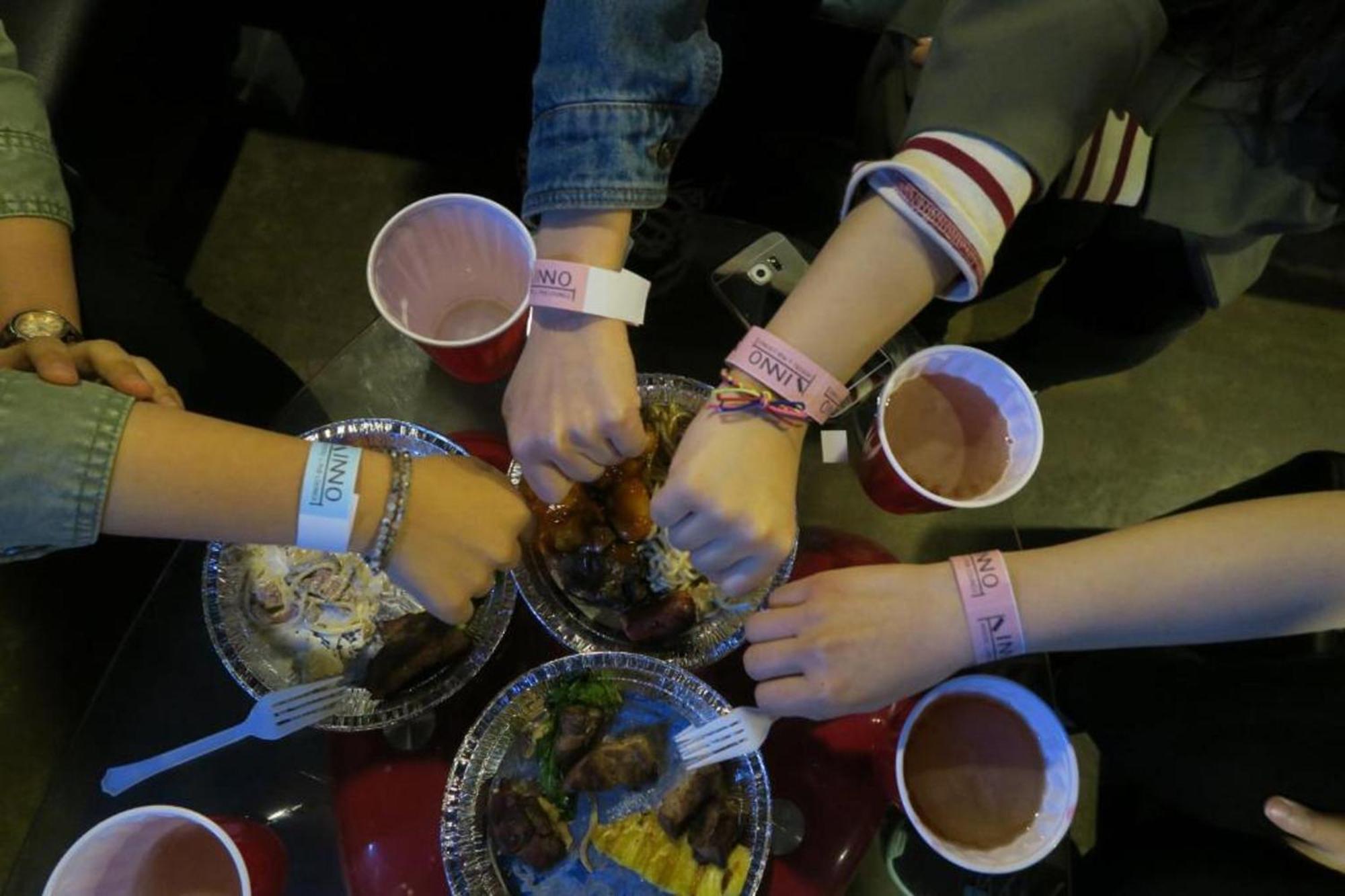 Inno Hostel & Pub Lounge Hongdae Сеул Экстерьер фото