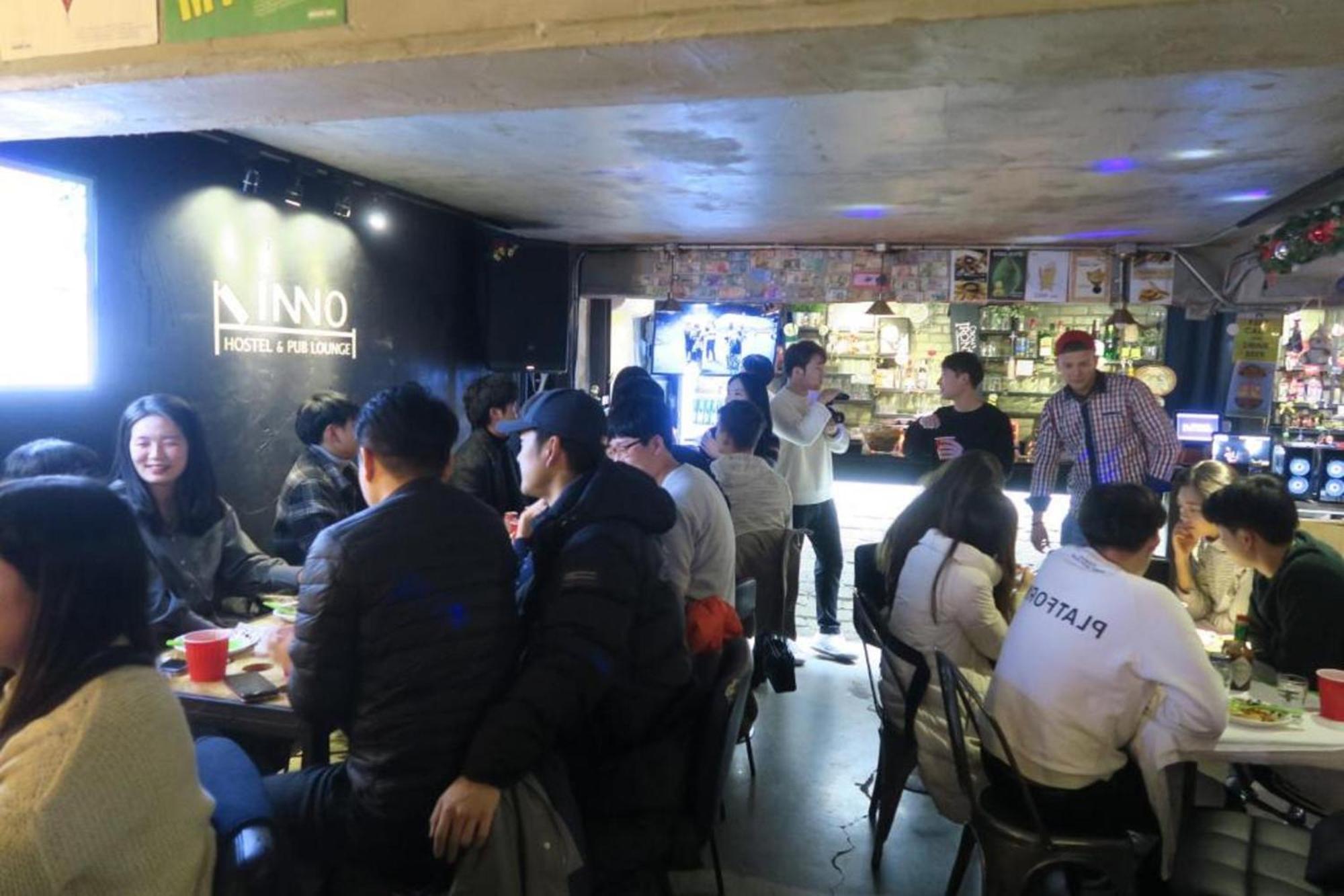 Inno Hostel & Pub Lounge Hongdae Сеул Экстерьер фото