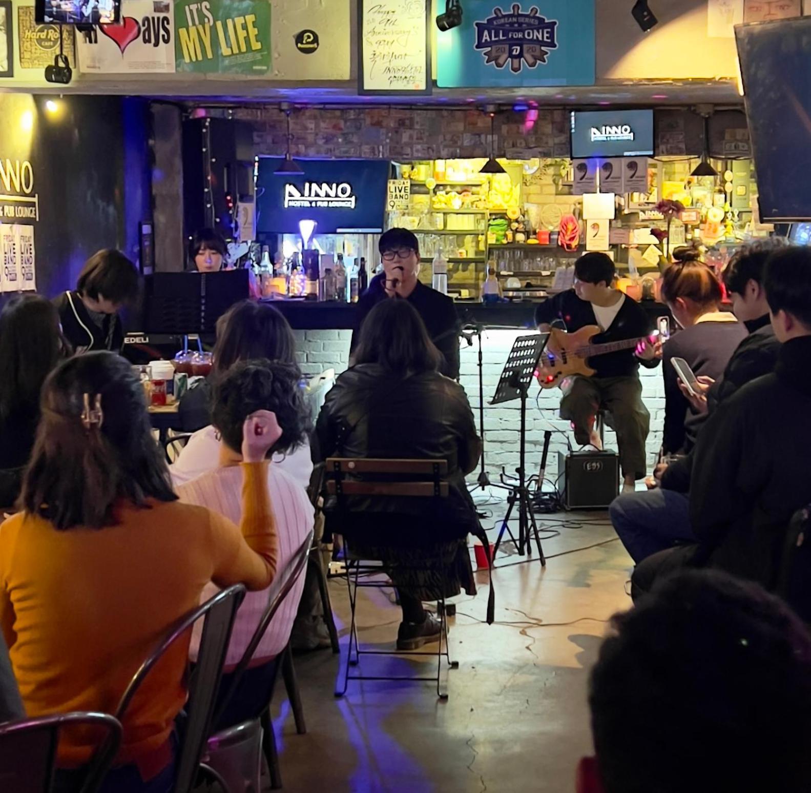 Inno Hostel & Pub Lounge Hongdae Сеул Экстерьер фото