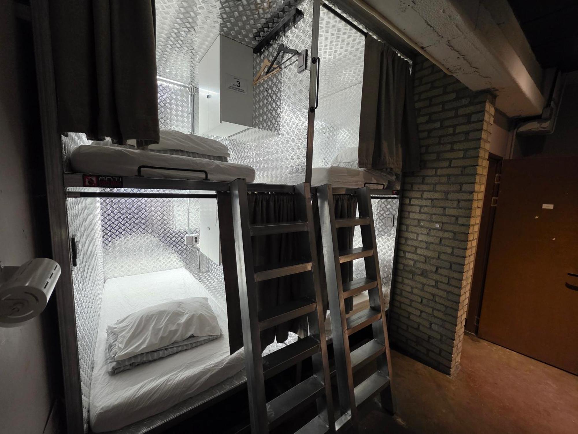 Inno Hostel & Pub Lounge Hongdae Сеул Экстерьер фото