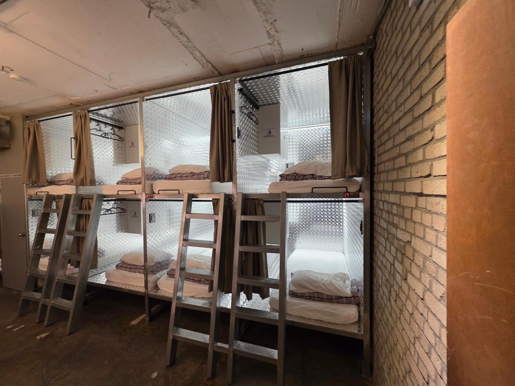 Inno Hostel & Pub Lounge Hongdae Сеул Экстерьер фото